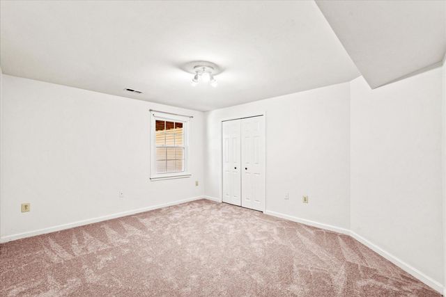 10 SARASOTA DR, Stafford, VA 22554