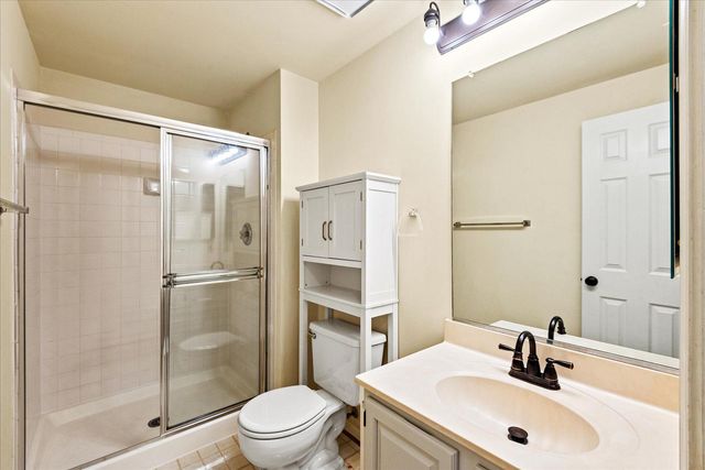 10 SARASOTA DR, Stafford, VA 22554