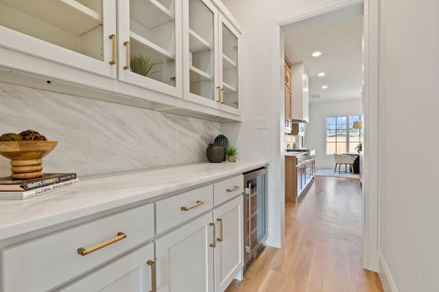 3207 Latham Drive, Dallas, TX 75229