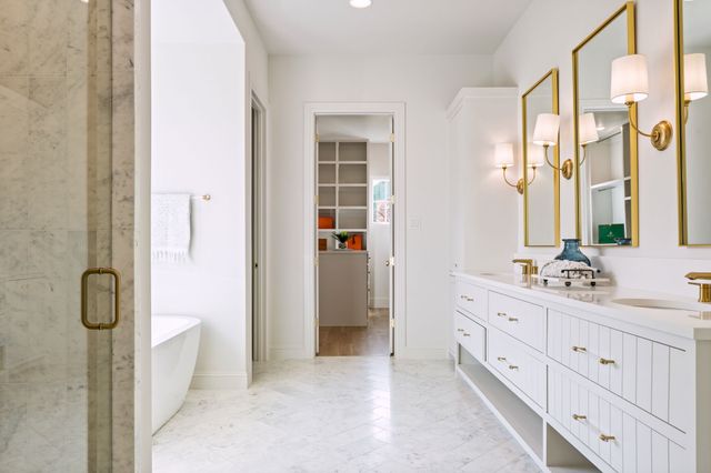 3207 Latham Drive, Dallas, TX 75229