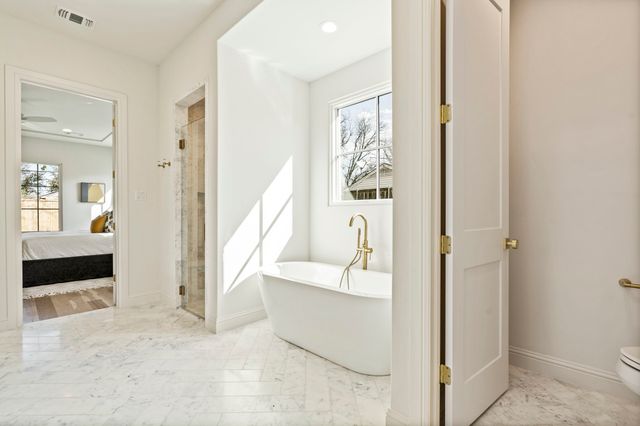 3207 Latham Drive, Dallas, TX 75229