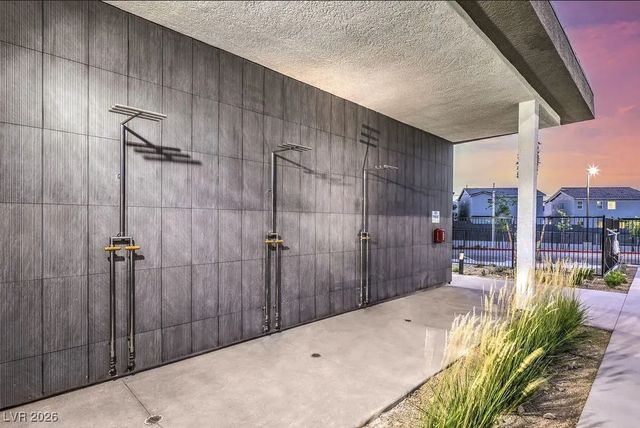 4555 Camino Al Norte C1, North Las Vegas, NV 89031