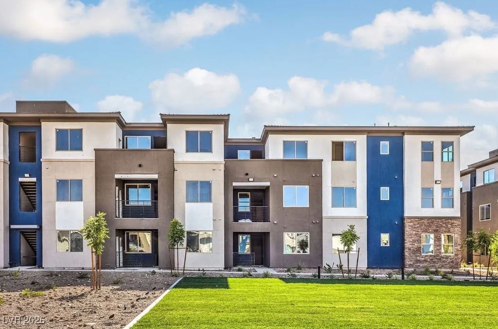 4555 Camino Al Norte C1, North Las Vegas, NV 89031