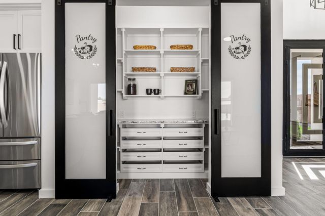 609 6th Street NE, Albuquerque, NM 87124