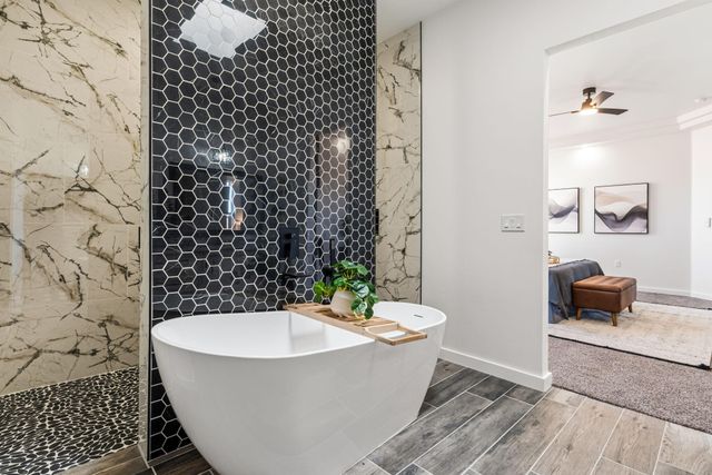 609 6th Street NE, Albuquerque, NM 87124