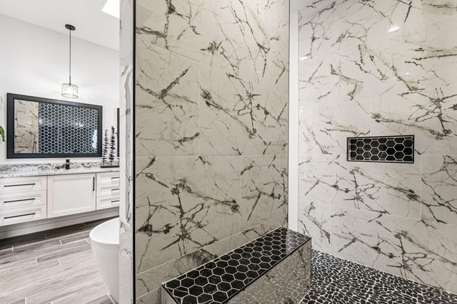 609 6th Street NE, Albuquerque, NM 87124