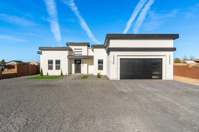 609 6th Street NE, Albuquerque, NM 87124