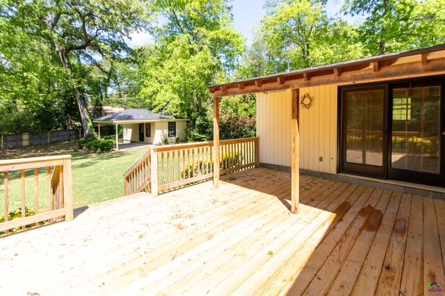 102 Stanley Terrace, Warner Robins, GA 31088
