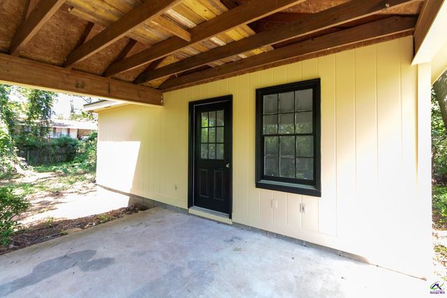 102 Stanley Terrace, Warner Robins, GA 31088