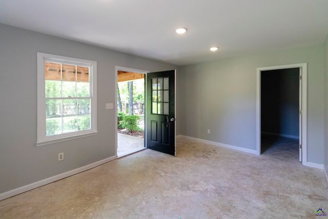 102 Stanley Terrace, Warner Robins, GA 31088