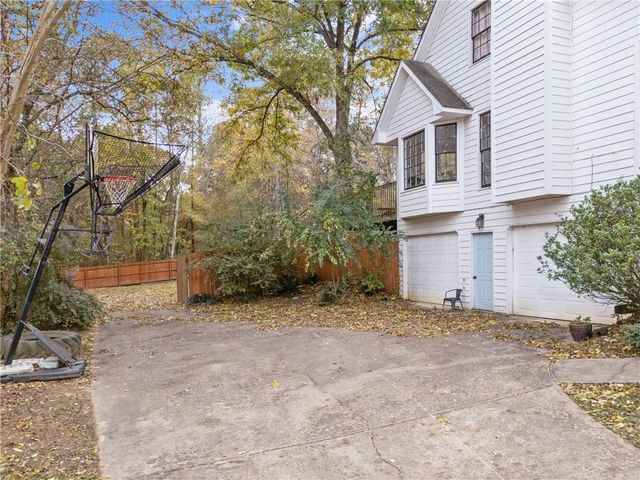 6413 Stanbrough Lane, Dallas, GA 30157