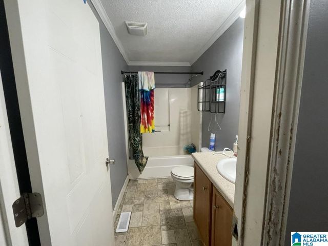 646 COMMERCE AVENUE, Dora, AL 35062