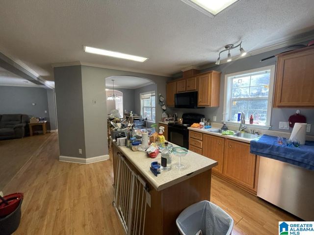 646 COMMERCE AVENUE, Dora, AL 35062