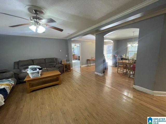 646 COMMERCE AVENUE, Dora, AL 35062