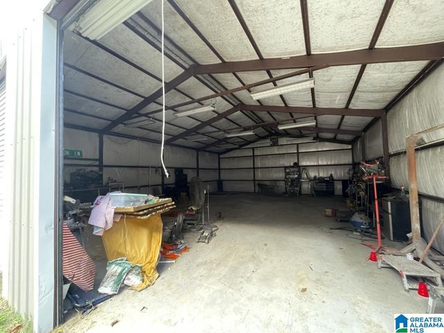 646 COMMERCE AVENUE, Dora, AL 35062