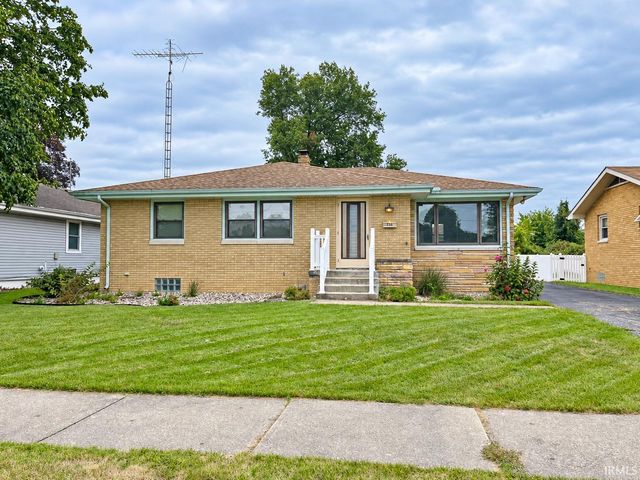 716 W 12th Street, Mishawaka, IN 46544