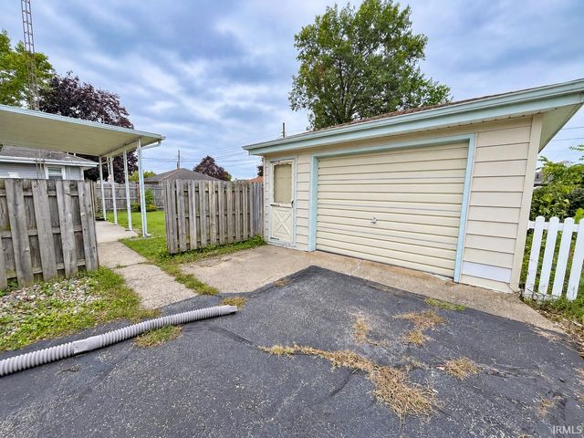 716 W 12th Street, Mishawaka, IN 46544
