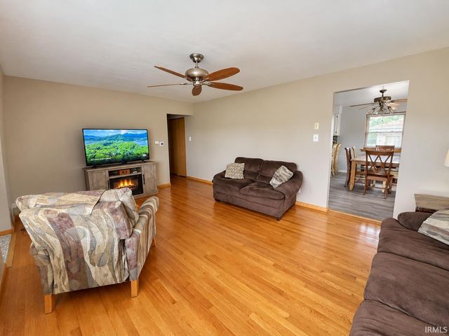 716 W 12th Street, Mishawaka, IN 46544