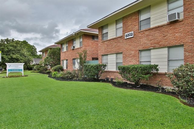 8803 Timberside 6, Houston, TX 77025