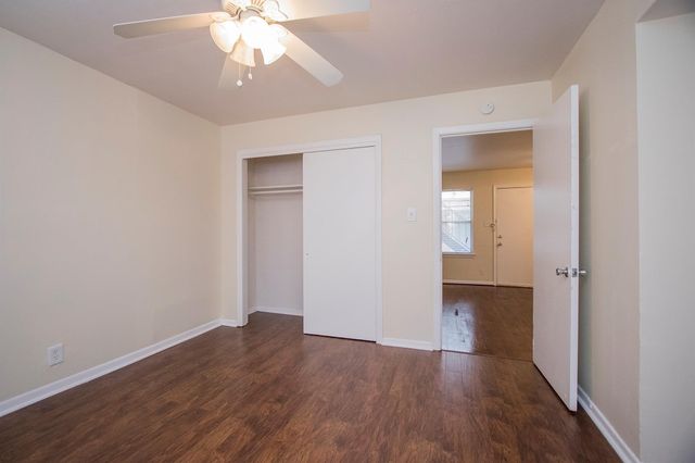 8803 Timberside 6, Houston, TX 77025