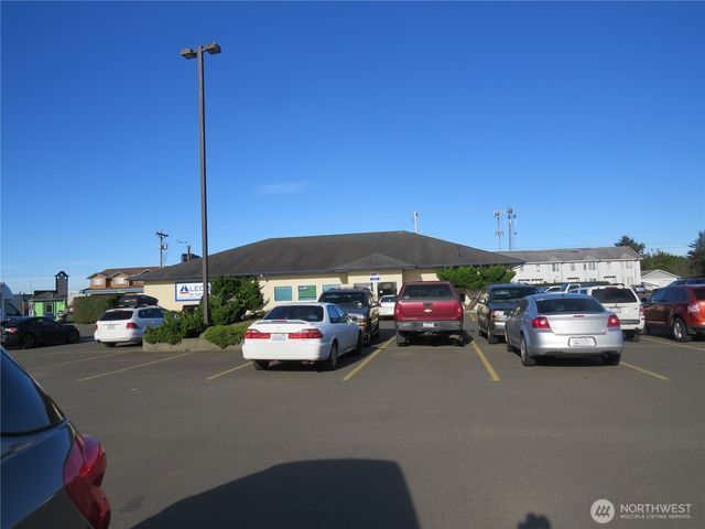 12 Driftwood Drive, Ocean Shores, WA 98569