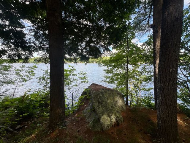 318 Sewell Shores Road, Lebanon, ME 04027