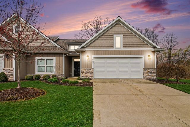 6767 Creekside View Drive, Grand Rapids, MI 49508
