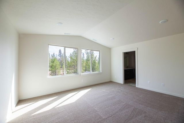 16671 Neil Ct 9, La Pine, OR 97739