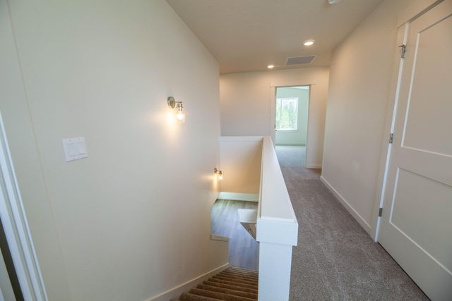 16671 Neil Ct 9, La Pine, OR 97739