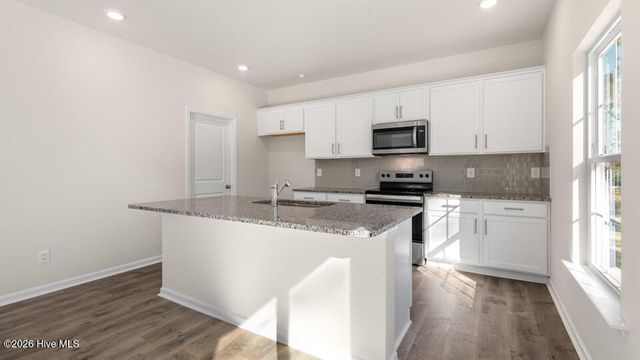 3060 Platinum Circle, West End, NC 27376