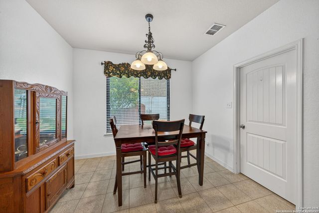 614 Colosseo, San Antonio, TX 78253