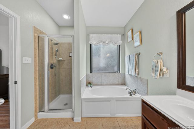 614 Colosseo, San Antonio, TX 78253