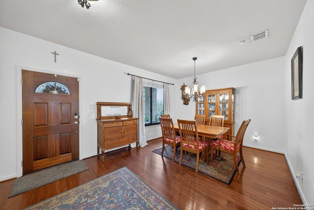 614 Colosseo, San Antonio, TX 78253