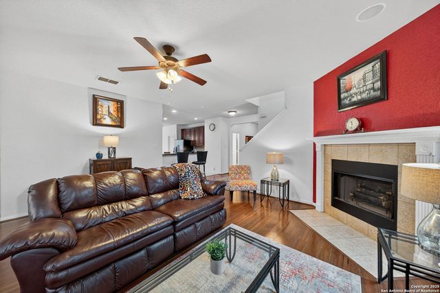 614 Colosseo, San Antonio, TX 78253