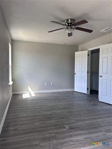 226 N Mary Jo Drive, Harker Heights, TX 76548
