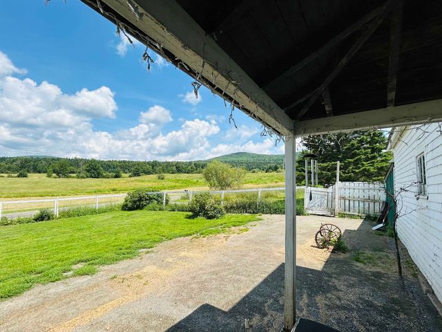 797 Golf Links Road, Colebrook, NH 03576