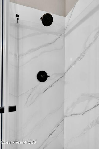 6940 N EPERIVER LN, Coeur D'alene, ID 83815