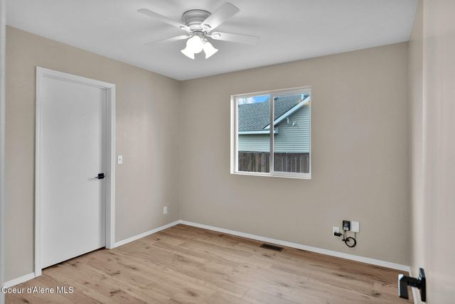 6940 N EPERIVER LN, Coeur D'alene, ID 83815