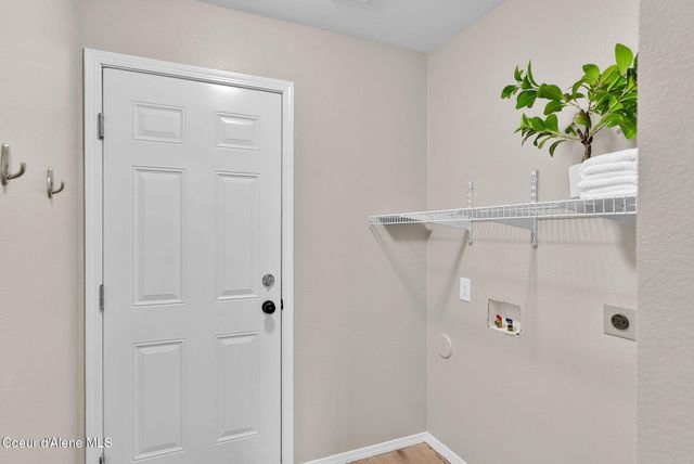 6940 N EPERIVER LN, Coeur D'alene, ID 83815