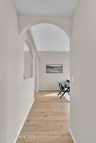 6940 N EPERIVER LN, Coeur D'alene, ID 83815