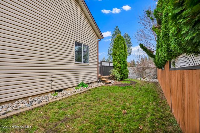 6940 N EPERIVER LN, Coeur D'alene, ID 83815