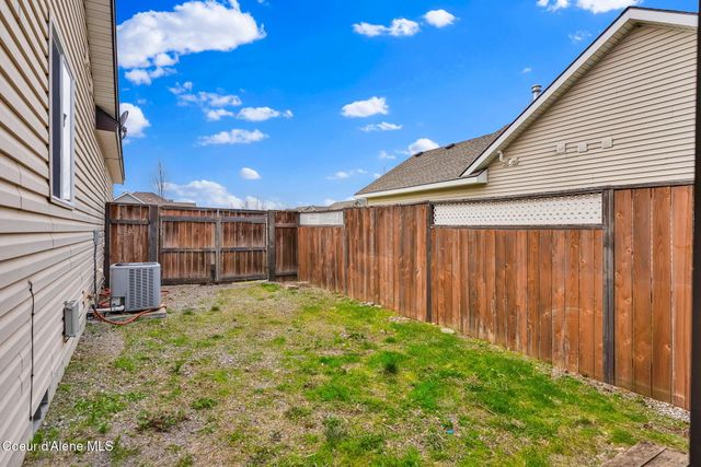 6940 N EPERIVER LN, Coeur D'alene, ID 83815