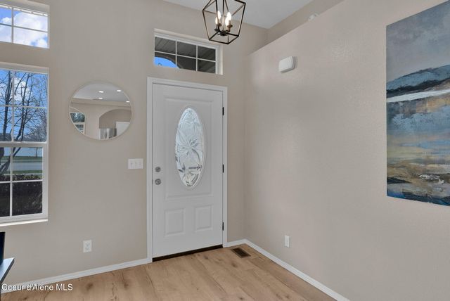 6940 N EPERIVER LN, Coeur D'alene, ID 83815