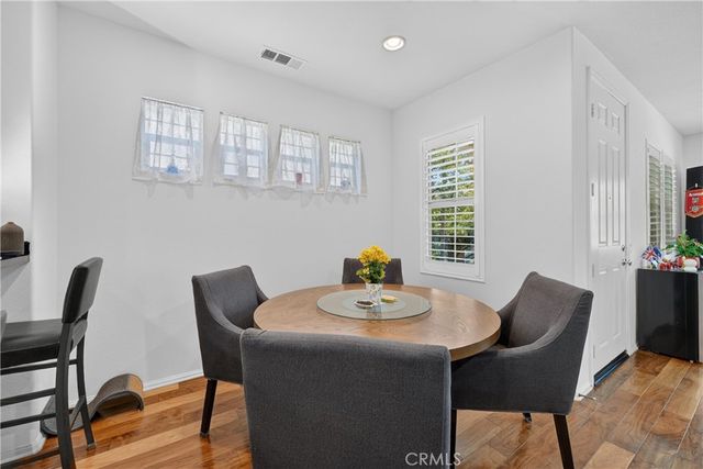 849 E Prommenade D, Azusa, CA 91702