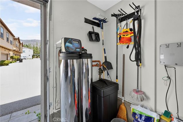 849 E Prommenade D, Azusa, CA 91702
