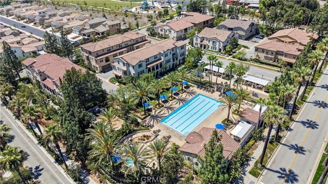 849 E Prommenade D, Azusa, CA 91702