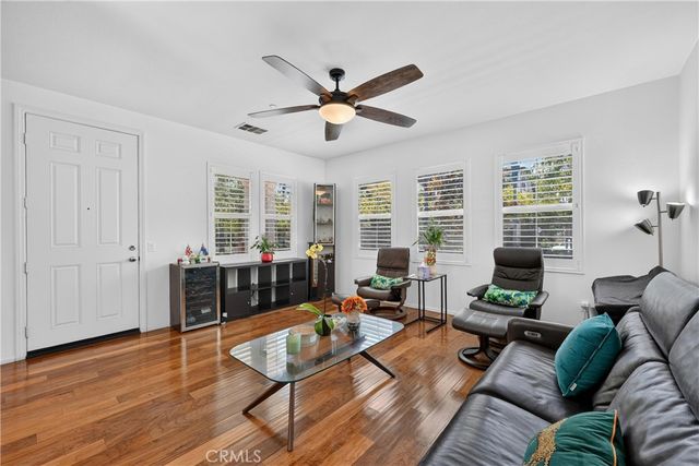 849 E Prommenade D, Azusa, CA 91702
