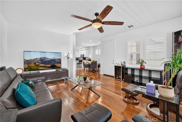 849 E Prommenade D, Azusa, CA 91702