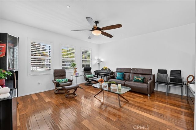 849 E Prommenade D, Azusa, CA 91702