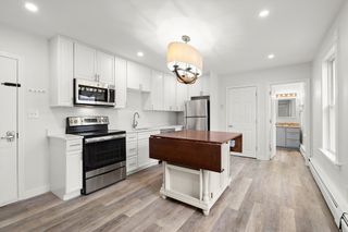 17 Third Street 17, North Andover, MA 01845